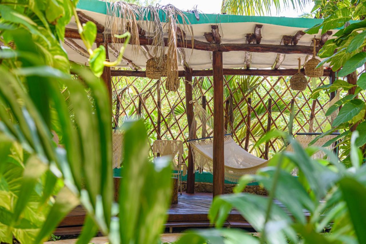 Hotel Villas Tiburon Isla Holbox ภายนอก รูปภาพ
