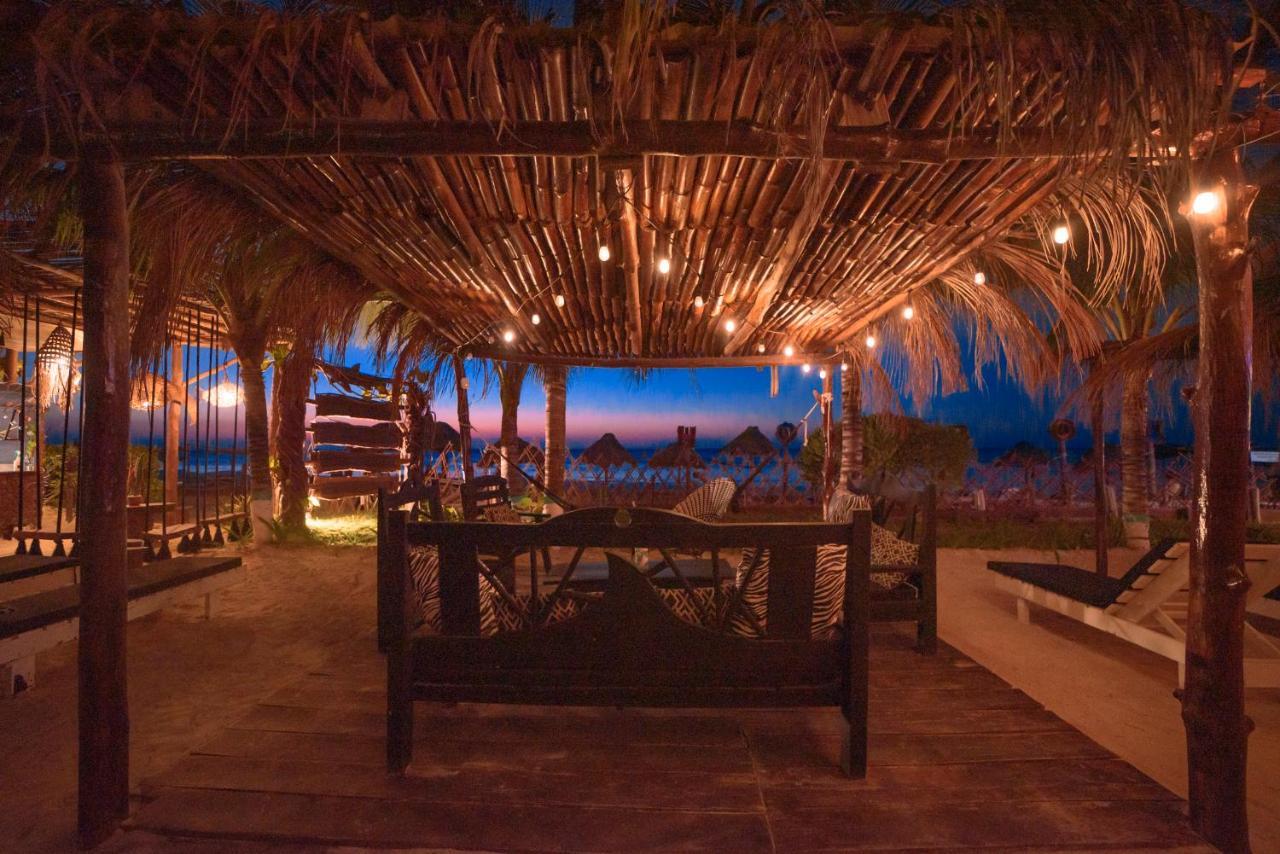 Hotel Villas Tiburon Isla Holbox ภายนอก รูปภาพ