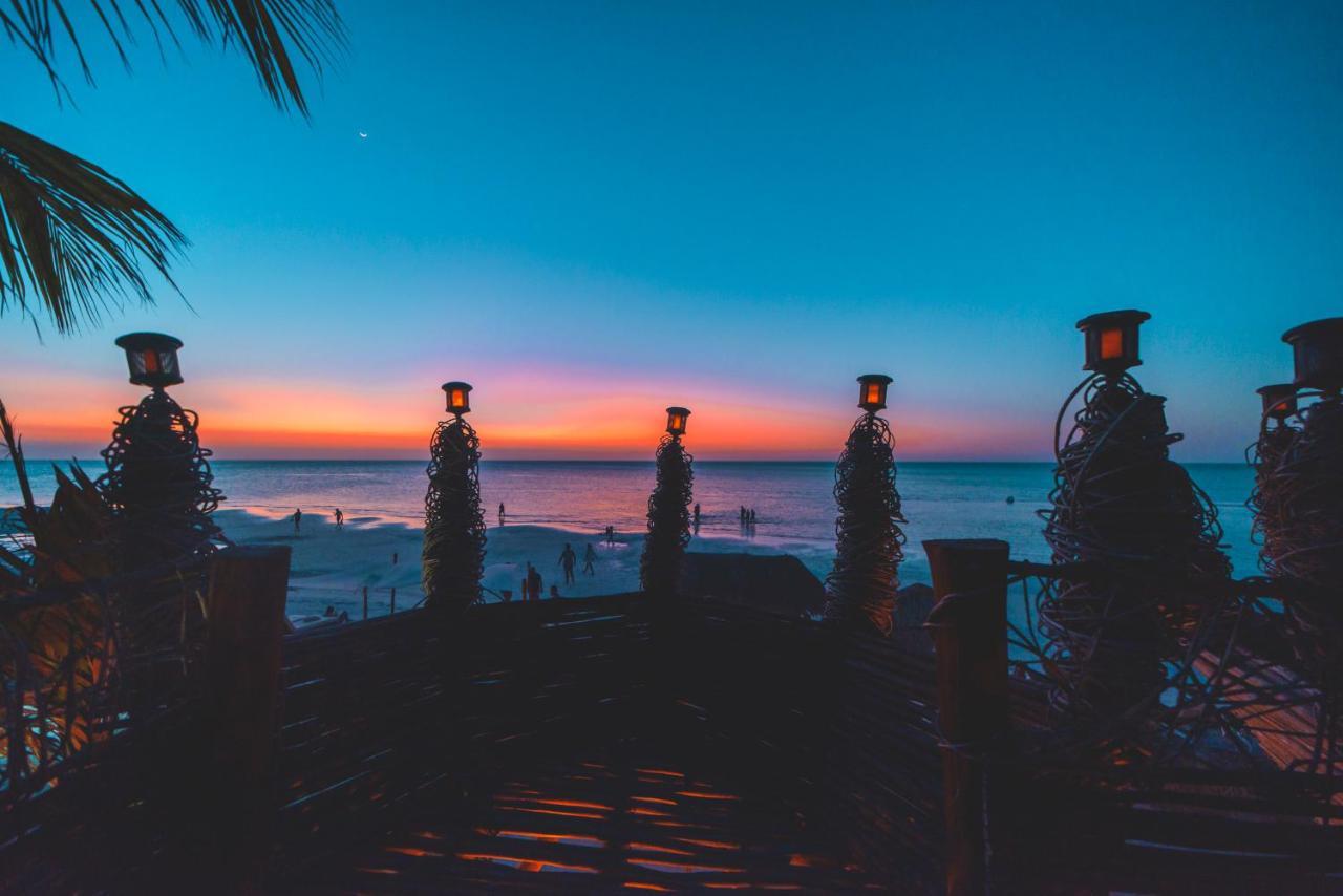 Hotel Villas Tiburon Isla Holbox ภายนอก รูปภาพ