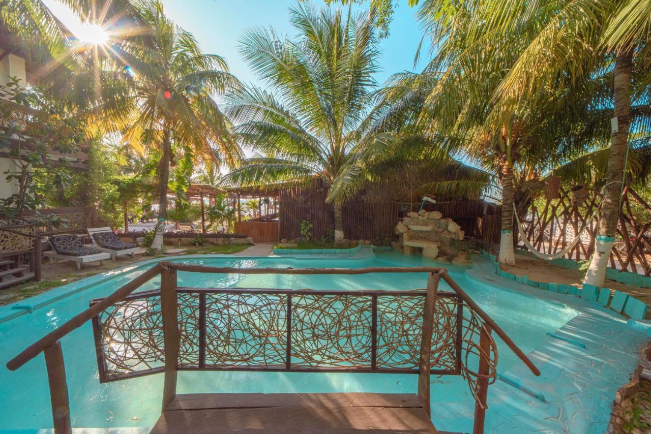 Hotel Villas Tiburon Isla Holbox ภายนอก รูปภาพ