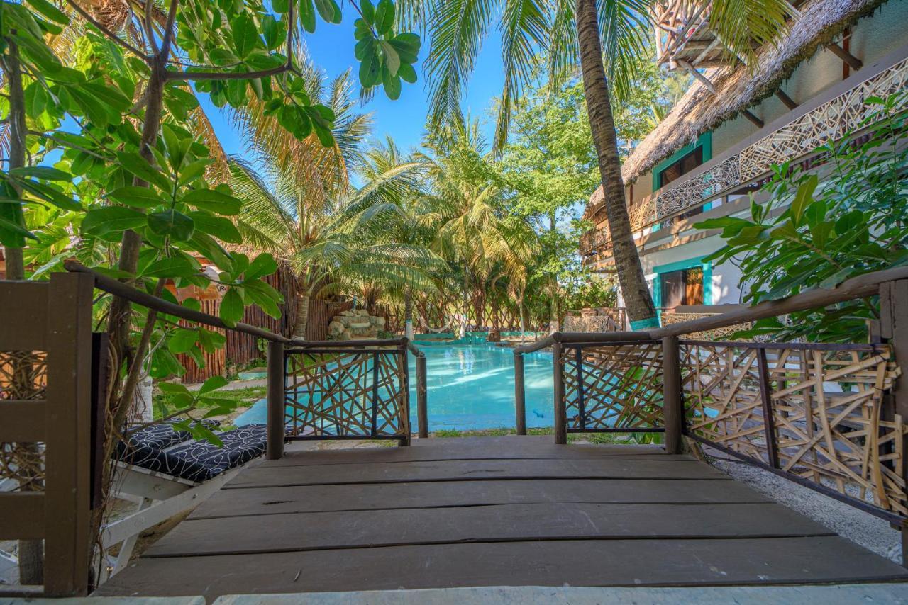 Hotel Villas Tiburon Isla Holbox ภายนอก รูปภาพ